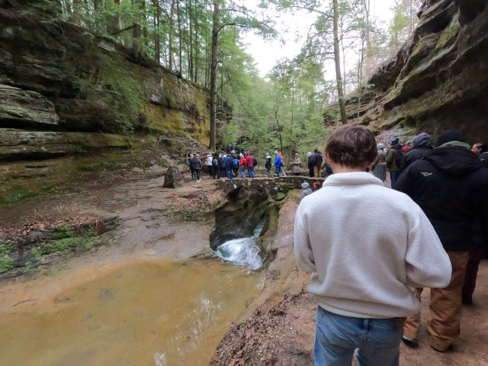  Winter Hike along the Trail: Devil's Bathtub