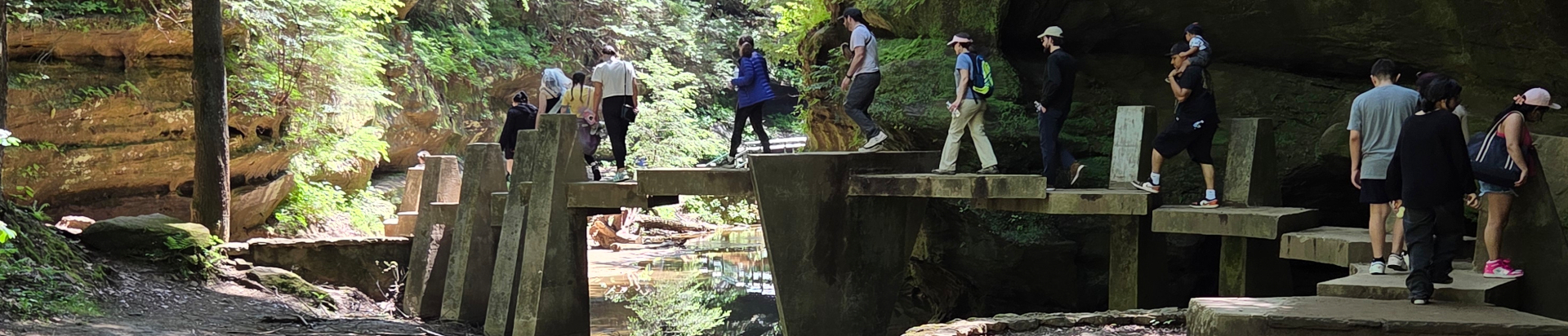 Stone Bridge at Old Man’s Cave Stone bridge along the Old Man’s Cave trail