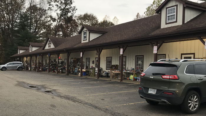 Hocking Hills Antique Mall